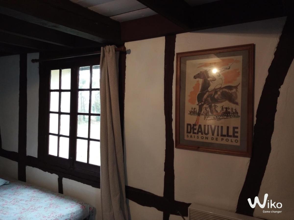 Propriete A 5 Km De Honfleur Βίλα Fourneville Εξωτερικό φωτογραφία